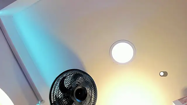 samantamilk6 online show from 9, 11, 2025