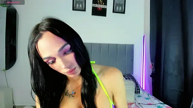 crisbunny x online show from 9, 2, 2026