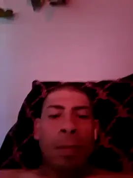UsaGuy76 online show from 19, 4, 2026