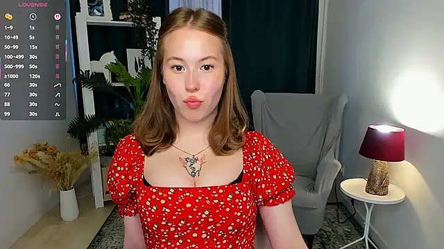 LanaRoselle online show from 25, 4, 2026