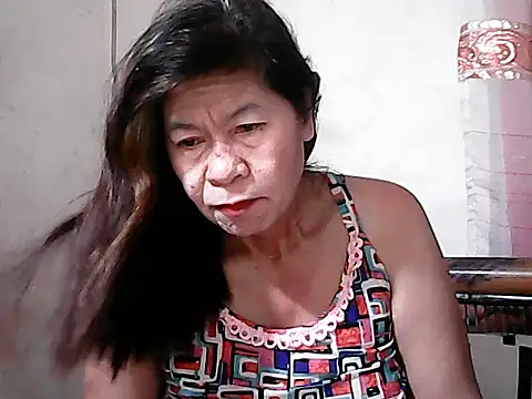 Hottestsexxy Elynnn online show from 7, 3, 2026