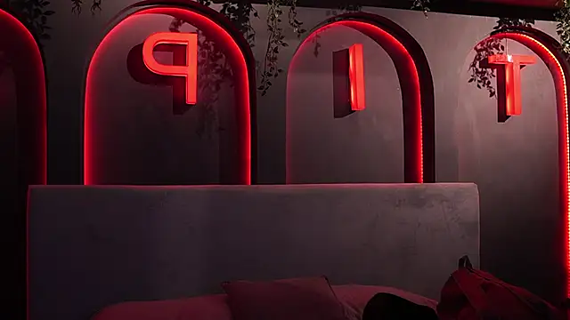 Ariaa Isabell online show from 20, 5, 2026