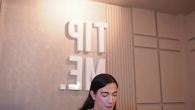 Ariaa Isabell online show from 6, 5, 2026