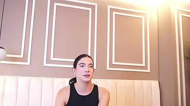 Ariaa Isabell online show from 9, 5, 2026