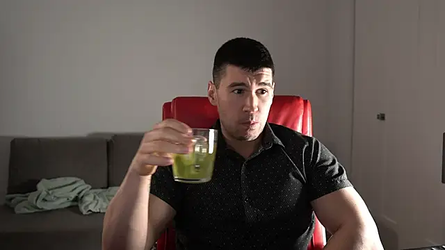 Sand0w online show from 5, 4, 2026