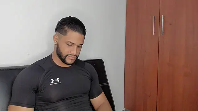 Pier Simons online show from 13, 10, 2025