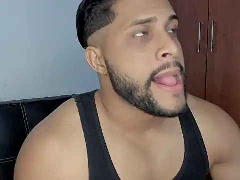 Pier Simons online show from 26, 9, 2025