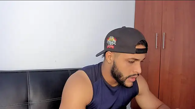 Pier Simons online show from 13, 11, 2025