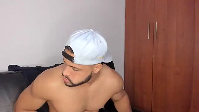 Pier Simons online show from 10, 11, 2025