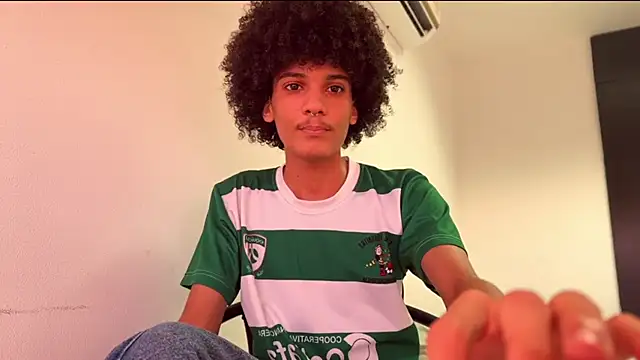 Max Rain online show from 30, 10, 2025