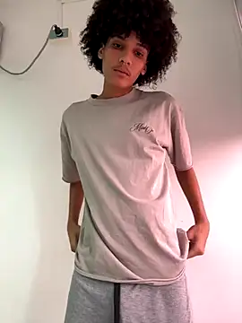 Max Rain online show from 23, 10, 2025