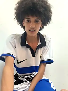 Max Rain online show from 17, 12, 2025