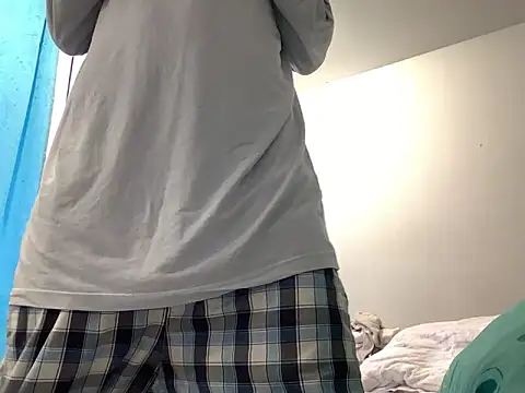 Max Rain online show from 14, 4, 2026