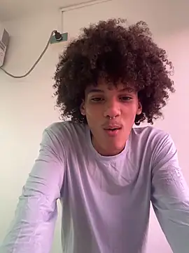 Max Rain online show from 9, 10, 2025