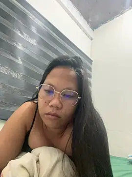 Snapshot of SpankyMyAss69 chatting on 3, 2, 2026 SpankyMyAss69 online show from 3, 2, 2026