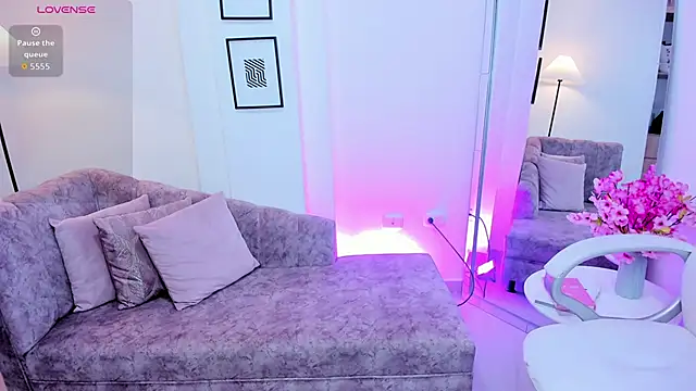 July Adams online show from 16, 1, 2026