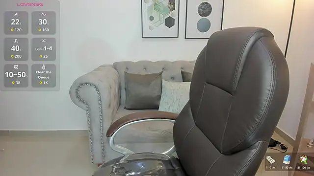 July Adams online show from 6, 5, 2026