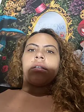Chloe Leaozinho online show from 31, 3, 2026