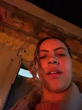 Chloe Leaozinho online show from 21, 6, 2026