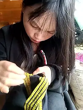 Tiyir597 online show from 4, 11, 2025