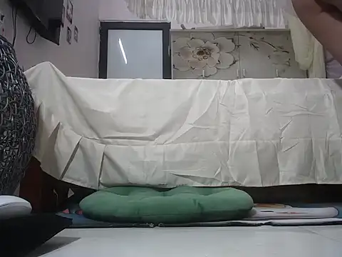 lyly asian online show from 2, 11, 2025