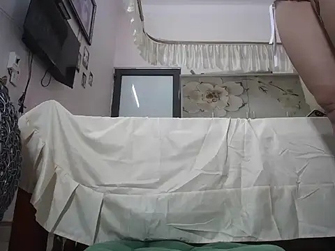 lyly asian online show from 2, 11, 2025