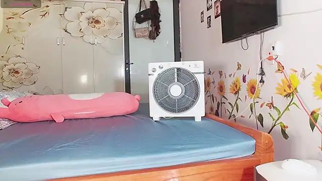 lyly asian online show from 24, 4, 2026