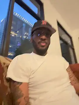 Snapshot of bamfbobbybrown chatting on 26, 7, 2026 bamfbobbybrown online show from 26, 7, 2026