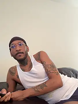 Snapshot of bamfbobbybrown chatting on 18, 7, 2026 bamfbobbybrown online show from 18, 7, 2026