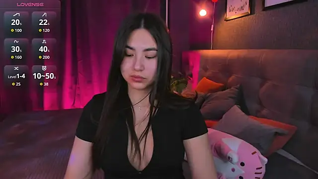 Snapshot of Megan_Williamms chatting on 12, 11, 2025 Megan Williamms online show from 12, 11, 2025