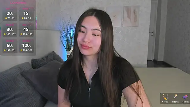 Snapshot of Megan_Williamms chatting on 3, 12, 2025 Megan Williamms online show from 3, 12, 2025