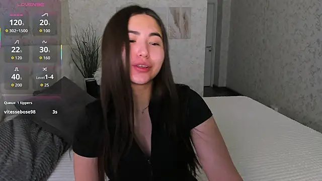 Snapshot of Megan_Williamms chatting on 9, 11, 2025 Megan Williamms online show from 9, 11, 2025