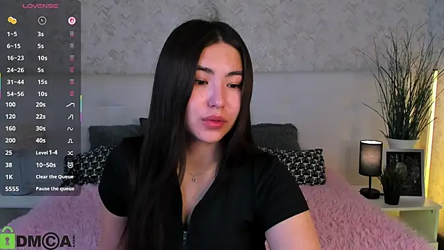 Snapshot of Megan_Williamms chatting on 22, 10, 2025 Megan Williamms online show from 22, 10, 2025