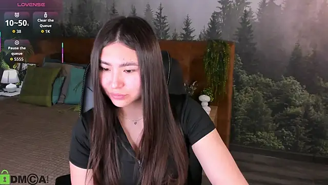 Snapshot of Megan_Williamms chatting on 10, 10, 2025 Megan Williamms online show from 10, 10, 2025