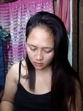 Snapshot of pretty_me092121 chatting on 5, 12, 2025 pretty me092121 online show from 5, 12, 2025