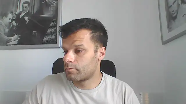 Snapshot of FROCETTO93 chatting on 15, 6, 2026 FROCETTO93 online show from 15, 6, 2026