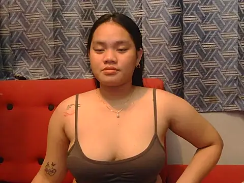 Snapshot of prettykrysgirl chatting on 2, 7, 2026 prettykrysgirl online show from 2, 7, 2026