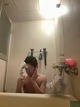 suzaku1229 online show from 13, 4, 2026