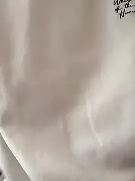 suzaku1229 online show from 30, 10, 2025