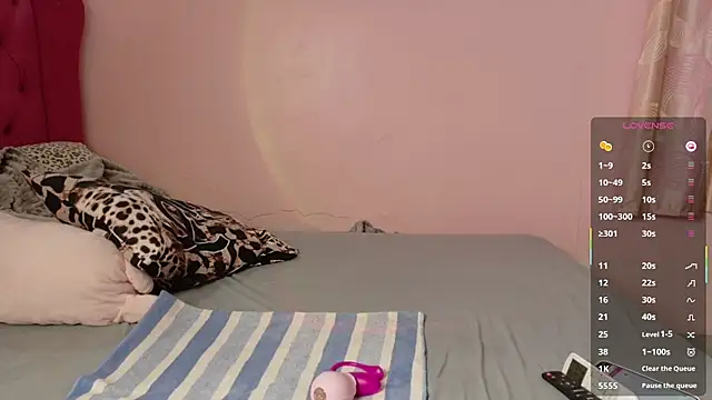 Serenaa rabbit online show from 2, 10, 2025