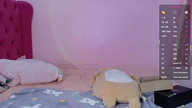 Serenaa rabbit online show from 10, 9, 2025