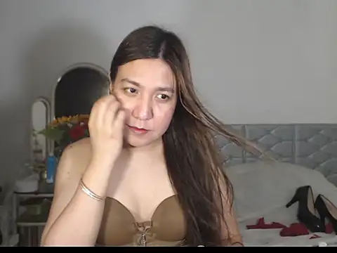 stellahugeX online show from 28, 11, 2025