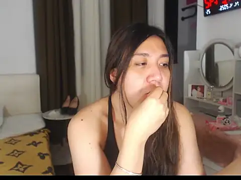 stellahugeX online show from 13, 4, 2026