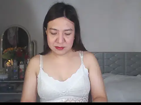 stellahugeX online show from 9, 1, 2026