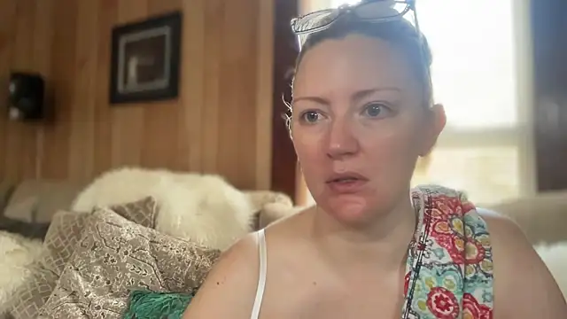 PefectNipz online show from 9, 9, 2025