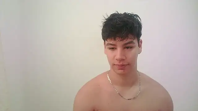 Snapshot of zeus_181 chatting on 14, 6, 2026 zeus 181 online show from 14, 6, 2026