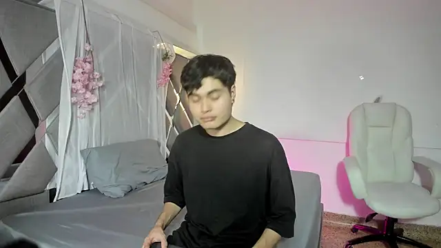 Molly sweetlove online show from 7, 11, 2025