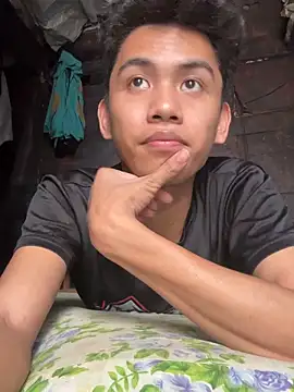 Demure Asian143 online show from 26, 9, 2025