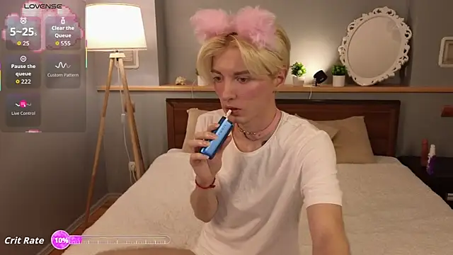 fiachand online show from 2, 10, 2025