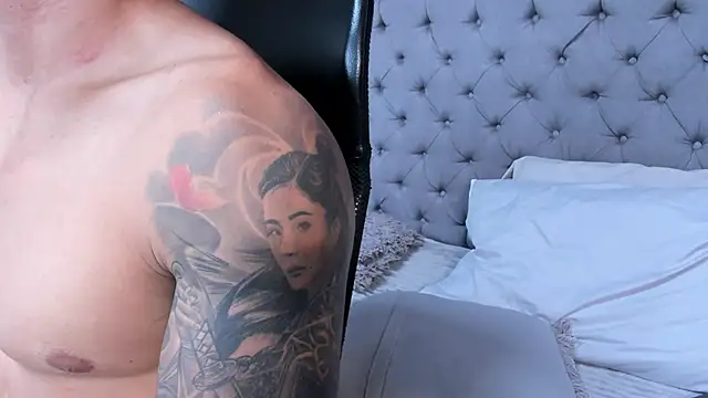 andres-clark92 online show from 10, 11, 2025